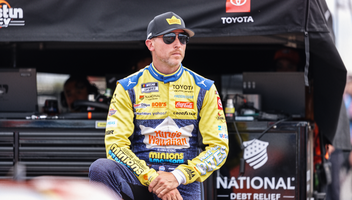 IM体育 - NASCAR 2026年奇加哥速度赛：哈姆林领跑，新老对手如何争锋 - IM体育
